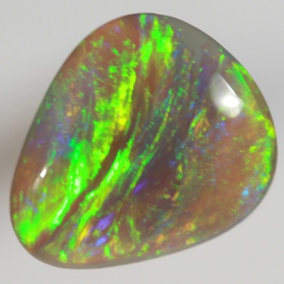 SOLID SEMI BLACK OPAL Bright, strong fire, golden rolling flashes